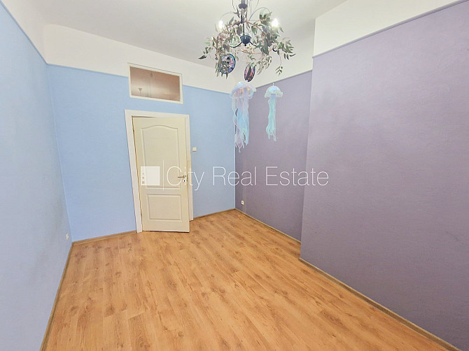 Pagalma māja, labiekārtota apzaļumota teritorija, ieeja no pagalma, guļamistabu skaits 1 gab., Rīga - foto 8