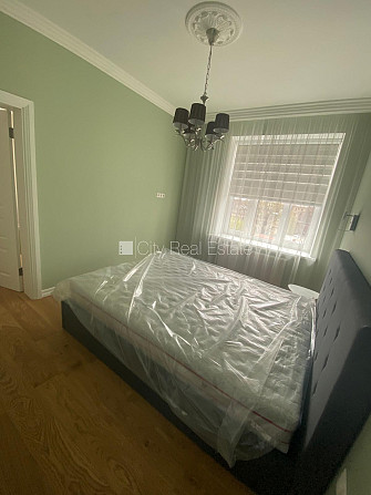 Fasādes māja, mansards, kāpņu telpa pēc kapitālā remonta, franču balkons, jumta terase, Rīga - foto 9