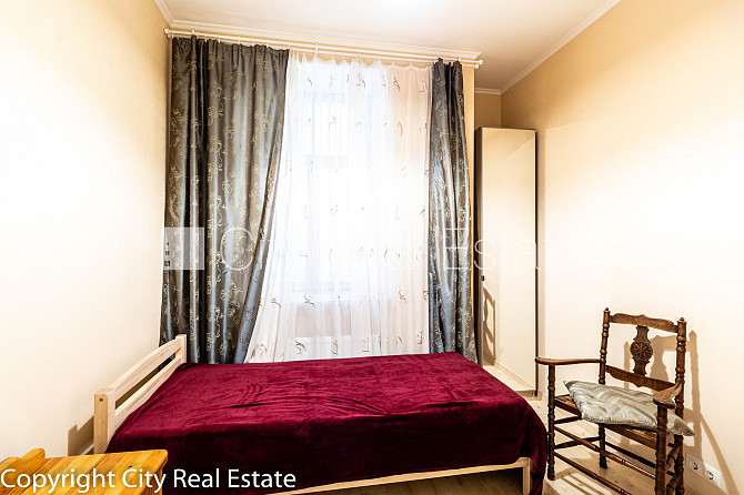 Zeme īpašumā, privātmāja, jaunceltne, labiekārtota apzaļumota teritorija 1705 m2, bruģēts Jūrmala - foto 6