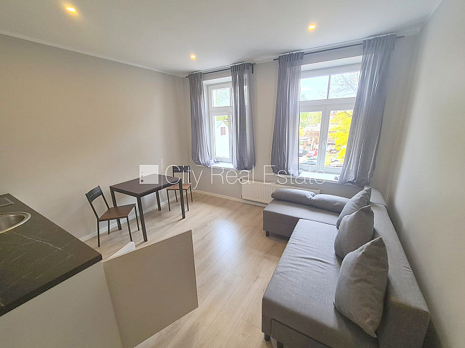 Проект - Vaļņu 4 (Вальню 4), фасадный дом, закрытый двор, вход с улицы, апартаменты Рига - изображение 6