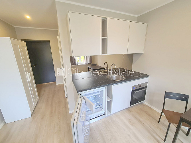 Проект - Vaļņu 4 (Вальню 4), фасадный дом, закрытый двор, вход с улицы, апартаменты Рига - изображение 8