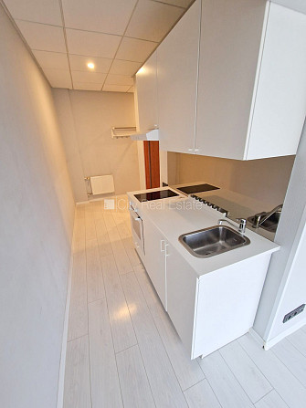 Fasādes māja, labiekārtota apzaļumota teritorija, vieta automašīnai, balkons, istabas Rīga - foto 14