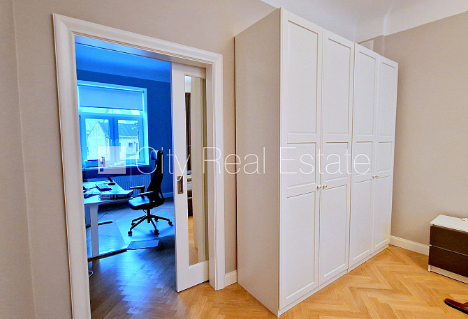 Fasādes māja, slēgts pagalms, iespēja nomāt autostāvvietu, apsargāta teritorija, ieeja no Rīga - foto 15