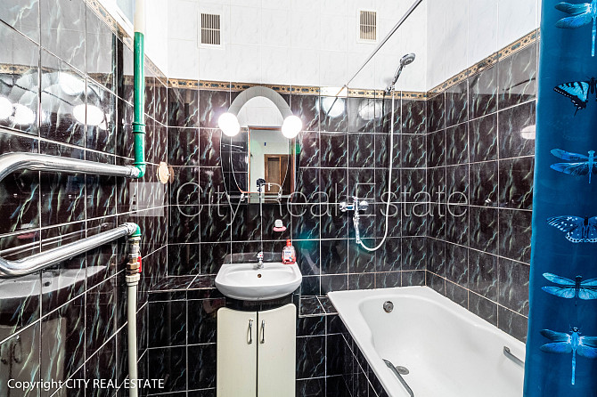 Labiekārtota apzaļumota teritorija, vieta automašīnai, mansards, istabas izolētas 2 gab., Rīga - foto 17