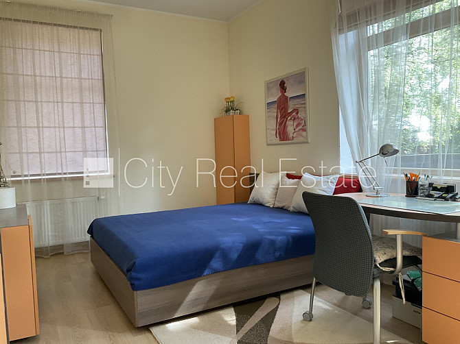 Pagalma ēka, labiekārtota apzaļumota teritorija, vieta automašīnai, istabas izolētas 2 gab., Rīga - foto 16