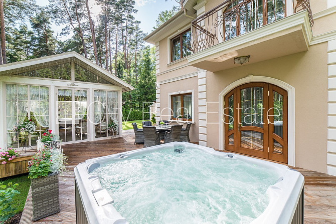 Fasādes māja, restaurēta māja, apsargāta teritorija, ieeja no ielas, ir lifts, kāpņu telpa Rīga - foto 19