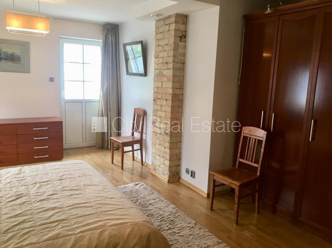 Pagalma māja, renovēta māja, slēgts pagalms, guļamistabu skaits 3 gab., studio tipa, virtuve Rīga - foto 8