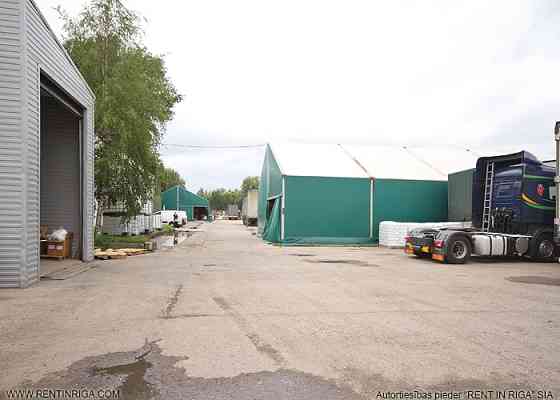 Tenta angāra noma industriālajā parkā Jurkalnes ielā.  Bez apkures 300 m2.  Dazīvā apsardze + videon Rīga