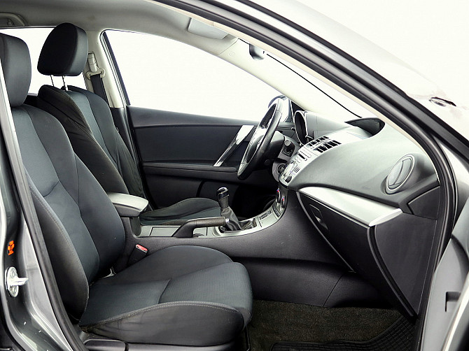 Mazda 3 Elegance 1.6 77kW Tallina - foto 6