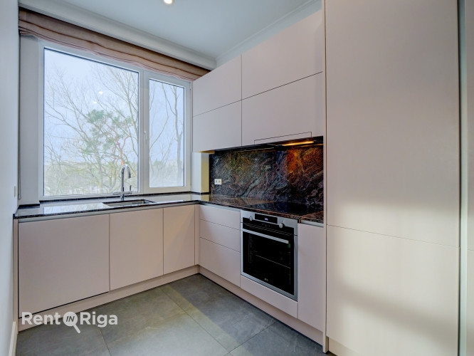 Ekskluzīvs dzīvokli Majoros!   Tikai 180 metru attālumā no Baltijas jūras.   Plānojums: Jūrmala - foto 8