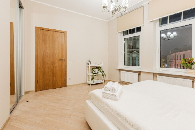 Audēju ielā 2 pieejams ekskluzīvs dzīvoklis īstermiņa īrei. Dzīvoklī ir divas plašas Rīga - foto 9