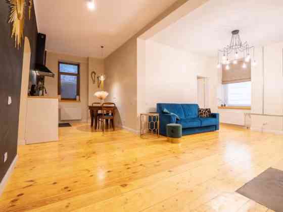 Элегантная, просторная квартира доступна для краткосрочной аренды в Старом Rīga