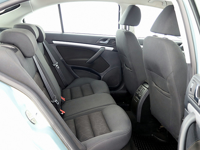 Skoda Octavia Elegance Facelift 1.2 77kW Tallina - foto 7