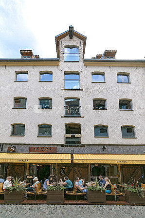 Фасадный дом, реновированный дом, плата за обслуживание одного квадратного метра Рига - изображение 18