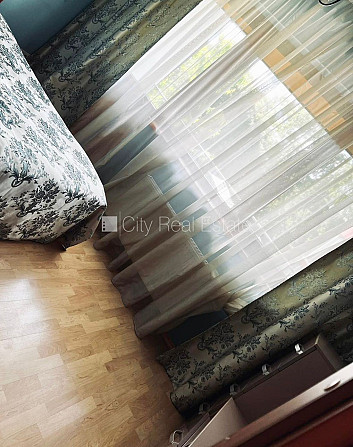 Fasādes māja, renovēta māja, apsargāta teritorija, ieeja no ielas, kāpņu telpa pēc Rīga - foto 15