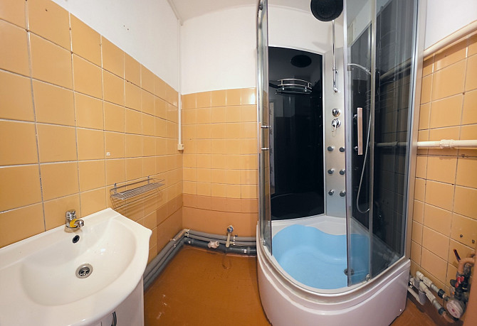 Dzīvokļa video tūri var noskatīties, nospiežot uz mājas lapas sludinājuma lejas daļā. Zem tirgus... Рига - изображение 10