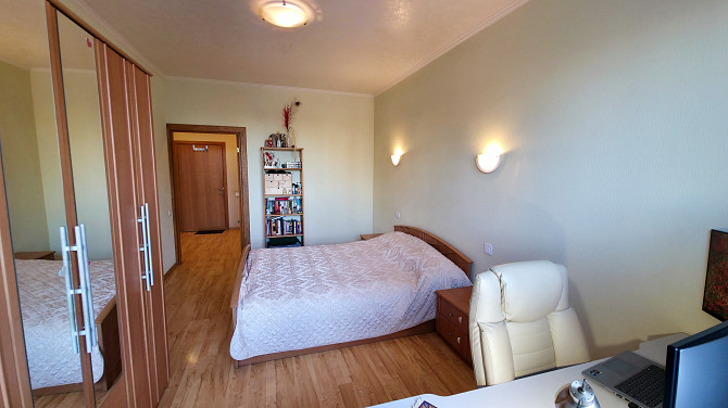 Dzīvokļa video tūri var noskatīties, nospiežot uz mājas lapas sludinājuma lejas daļā.
Jauns... Rīga - foto 5