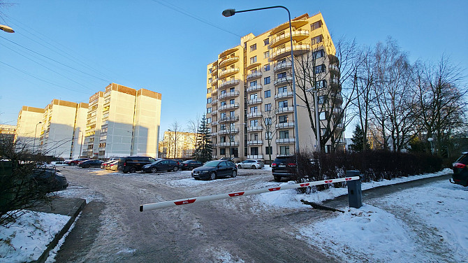 Dzīvokļa video tūri var noskatīties, nospiežot uz mājas lapas sludinājuma lejas daļā.
Jauns... Rīga - foto 13