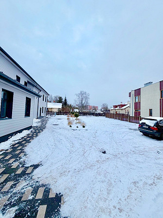 Земля в собственности, частный дом, новостройка, благоустроенная озеленённая Юрмала - изображение 17