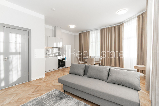 Новостройка, благоустроенная озеленённая территория, закрытый двор, возможность Рига - изображение 1