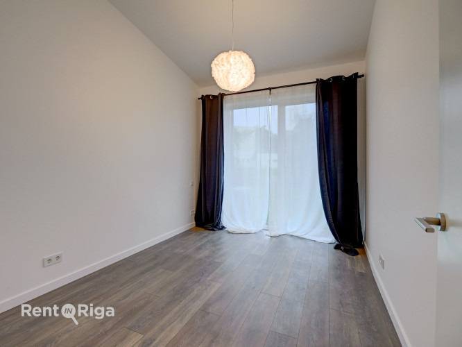 Īre vai īre ar izpirkuma tiesībām!  Moderna rindu māja privātā, slēgtā dzīvojamo māju Jūrmala - foto 7