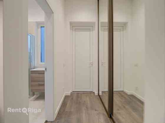 Аренда с правом выкупа!  Современный таунхаус в частном, закрытом жилом поселке. Jūrmala