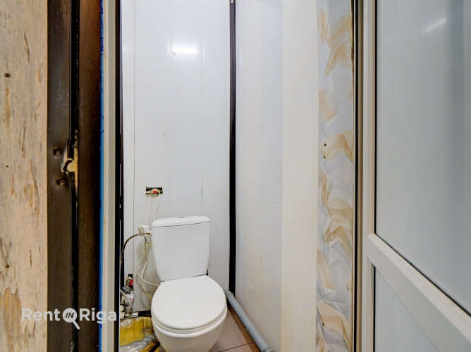 Pārdod nedzīvojamās puspagraba telpas Krasta masīva rajonā.  Īpašuma priekšrocības: +Ērta Rīga - foto 8