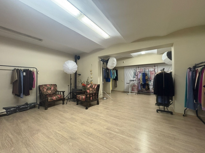 Pieejamas tirdzniecības telpas Klusajā centrā, Antonijas ielā 4.  Kopējā platība  80 m, Rīga - foto 7