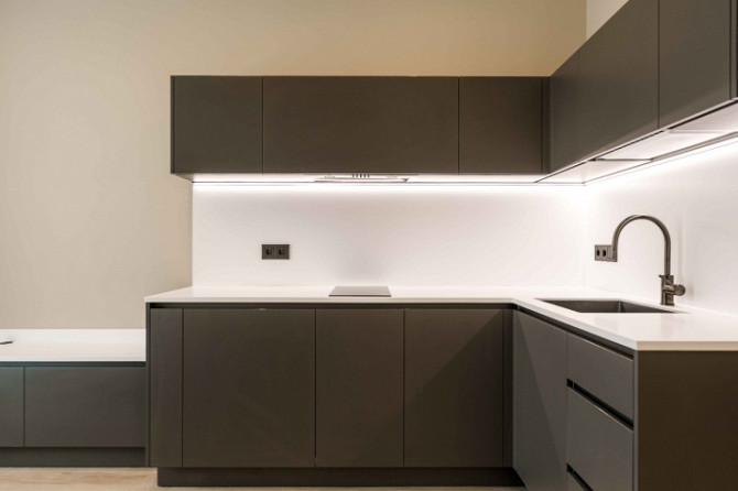 Предлагается стильная и уютная однокомнатная квартира в центре Риги, сочетающая Рига - изображение 3