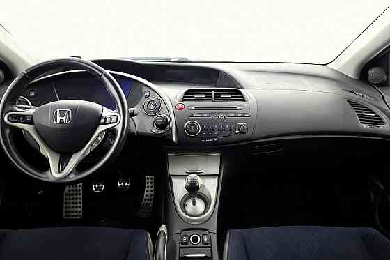 Honda Civic Elegance 1.8 103kW Tallina