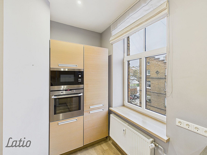 Elegants 4-istabu dzīvoklis Rīgas centrā  pirmskara mūra namā, Ģertrūdes ielā

Pārdošanā gaišs un pl Рига - изображение 4