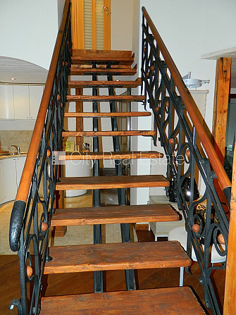 Zeme īpašumā, fasādes māja, renovēta māja, slēgts pagalms, ir lifts, kāpņu telpa pēc Rīga - foto 15