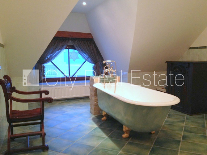 Земля в собственности, фасадный дом, реновированный дом, закрытый двор, лифт, Рига - изображение 15