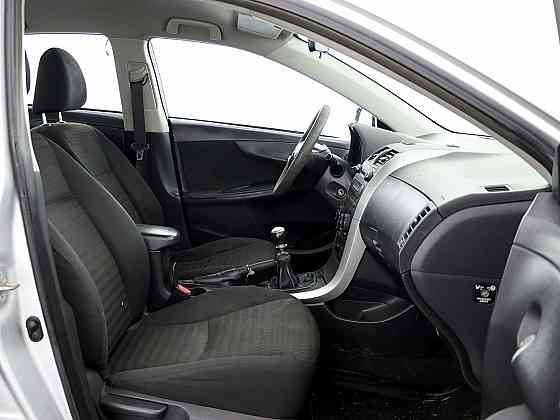 Toyota Corolla Linea Sol Facelift 1.6 97kW Tallina