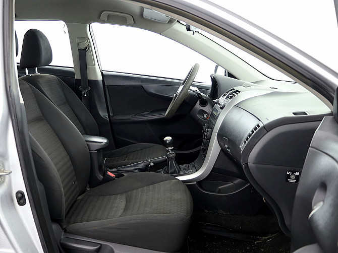 Toyota Corolla Linea Sol Facelift 1.6 97kW Tallina - foto 6