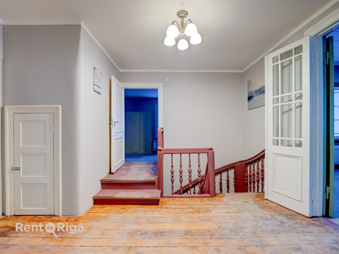 Piedāvājumā dzīvokļi Jūrmalā, rūpīgi saglabātā un atjaunotā vēsturiskā koka karkasa Jūrmala - foto 8