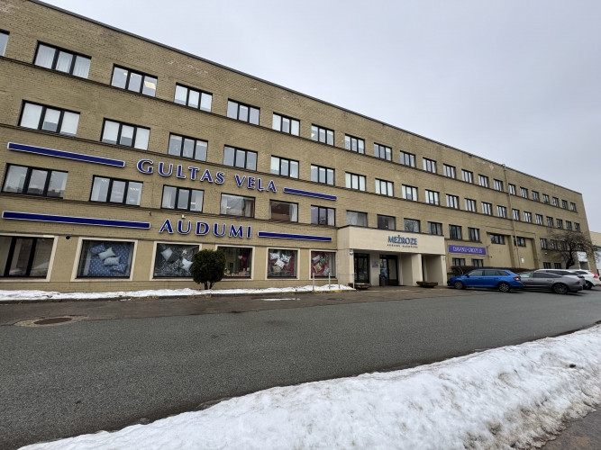 Iznomā telpas ražotnei/noliktavai.  Betona grīga, 1. stāvs (īpašnieks ielies jaunas grīdas Rīga - foto 4