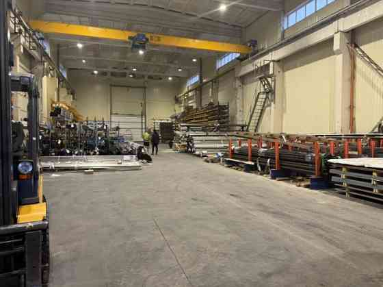 Склад БЕЗ отопления с кран-балкой (5t) в портовом терминале Порт Магнат Rīga