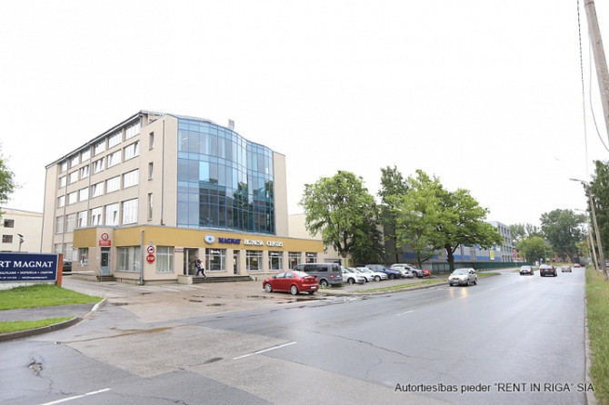 Nolikta BEZ apkures ar telferi (5t) ostas terminālī Port Magnat  funkcionalitāte, drošība un Rīga - foto 1