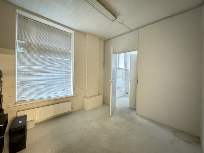 Telpas noliktavai, darbnīcai, veikalam.  Vestienas iela 2, iežogota un apsargāta teritorija pie Rīga - foto 6