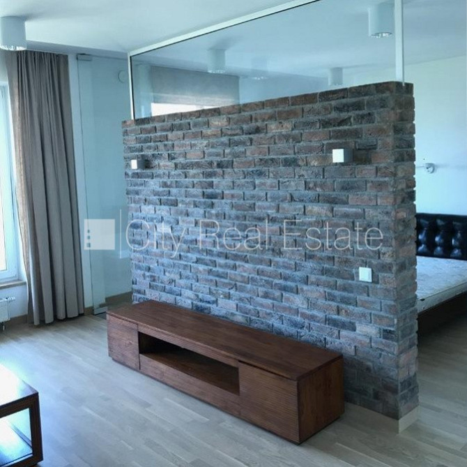 Jaunceltne, fasādes māja, zaļā teritorija, labiekārtots apzaļumots pagalms, pazemes Jūrmala - foto 4