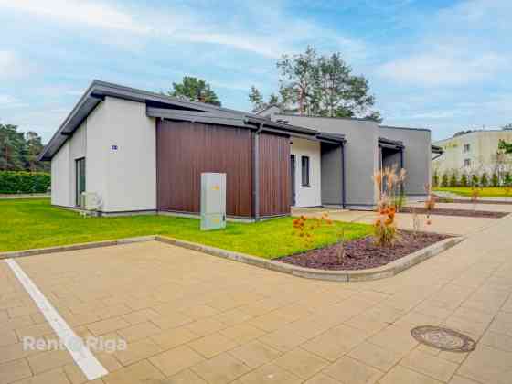 Аренда или аренда с правом выкупа!  Современный таунхаус в частном, закрытом Jūrmala