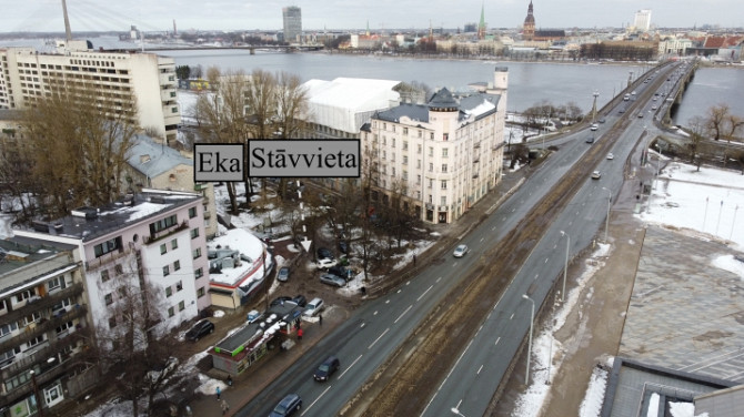 Tiek iznomāta atsevišķi stāvoša ēka aktīvas ielas mālā, pretī Nacionālajai Bibliotēkai.   + Ēka aprī Рига - изображение 2