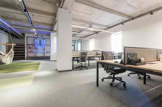 Office premises near Kronvalda Park, in a renovated building.  The owner of the premises will carry  Рига