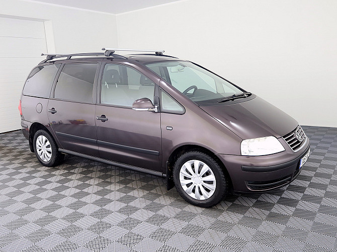 Volkswagen Sharan Comfortline Facelift 1.9 TDI 85kW Tallina - foto 1