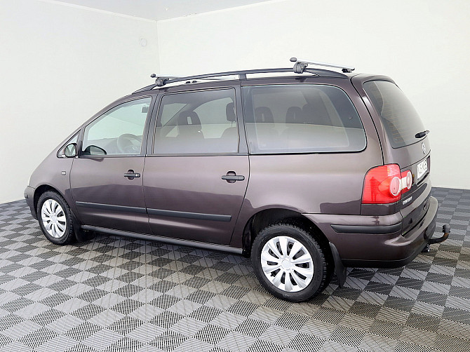 Volkswagen Sharan Comfortline Facelift 1.9 TDI 85kW Tallina - foto 4
