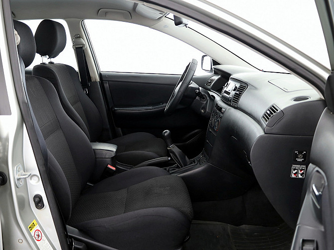 Toyota Corolla Linea Sol Facelift 1.6 81kW Tallina - foto 6