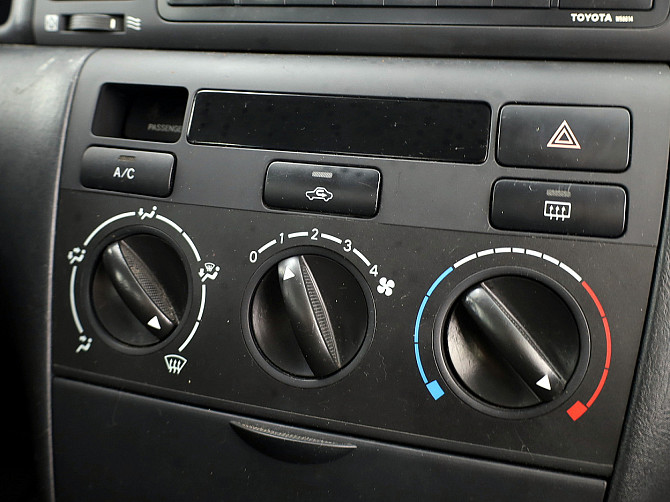 Toyota Corolla Linea Sol Facelift 1.6 81kW Tallina - foto 8