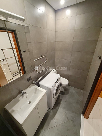 Iespējams īrēt ar izpirkuma tiesībām par  , fasādes māja, renovēta māja, fasāde ar Rīga - foto 11