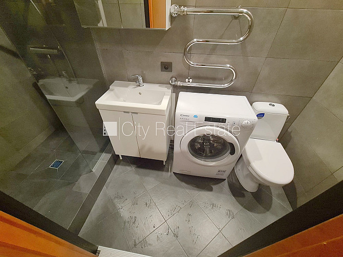 Iespējams īrēt ar izpirkuma tiesībām par  , fasādes māja, renovēta māja, fasāde ar Rīga - foto 12